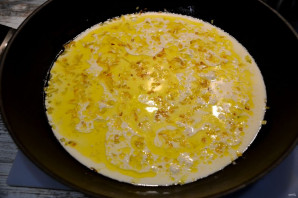 Фарфалле с креветками в сливочном соусе - фото шаг 4