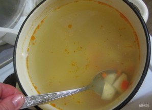Суп на копченых ребрышках - фото шаг 3