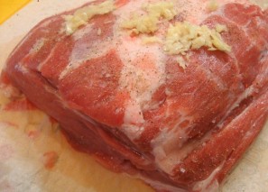 Мясо в мультиварке "Панасоник" - фото шаг 1