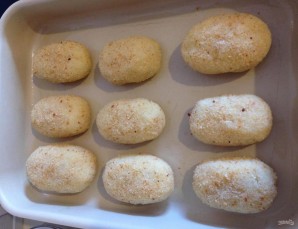 Зразы картофельные с мясом в духовке - фото шаг 6