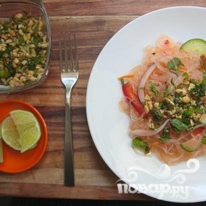 Вьетнамский салат из рисовой лапши с тофу - фото шаг 8