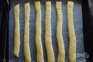 Хлебные палочки с чесноком - фото шаг 5