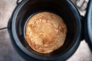 Блины в мультиварке - фото шаг 11