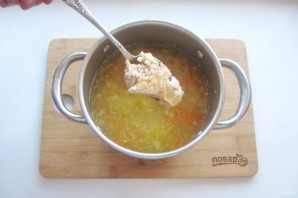 Суп с чечевицей и тушенкой - фото шаг 8