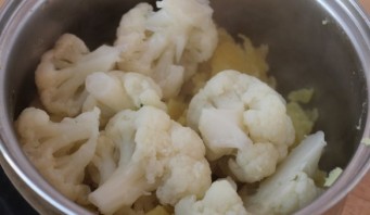 Картофель с брокколи в духовке - фото шаг 7