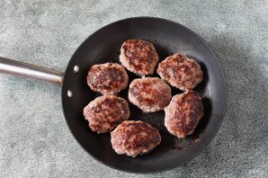 Самые простые котлетки - фото шаг 7
