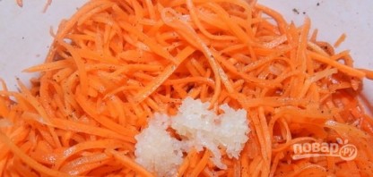 Вкусная корейская морковка - фото шаг 3