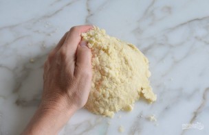 Пирог с ореховой заливкой - фото шаг 4