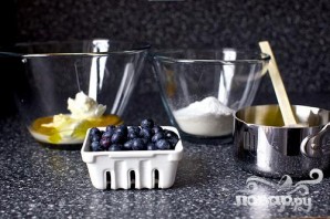 Черничные оладьи с йогуртом - фото шаг 1