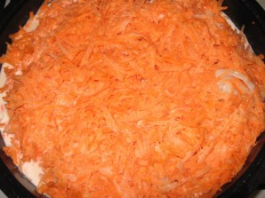 Тушеный минтай с морковью и луком - фото шаг 4
