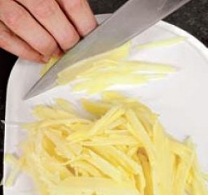 Креветки и мидии на картофеле "пай" - фото шаг 3