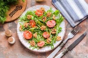 Салат с рукколой и грецкими орехами - фото шаг 6
