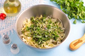 Постный салат из капусты - фото шаг 4