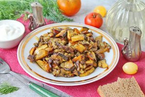 Белые грибы жареные - фото шаг 9