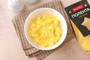 Шампиньоны фаршированные полентой "Bravolli" - фото шаг 4