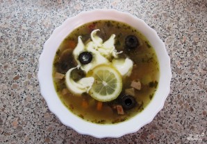 Солянка с маслинами и лимоном - фото шаг 8
