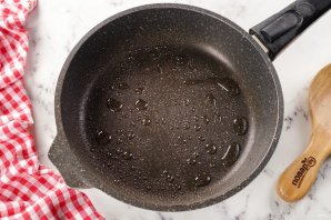 Яичница-болтунья - фото шаг 6