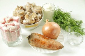 Салат с грибами и крабовыми палочками - фото шаг 1