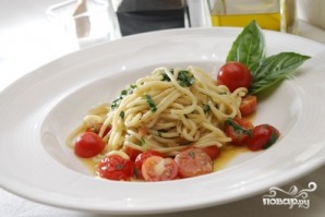 Спагетти с помидорами черри - фото шаг 11