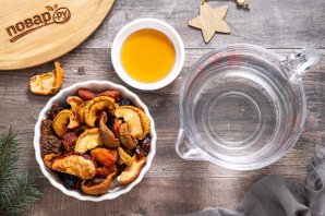 Узвар - фото шаг 1