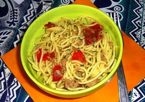 Спагетти с тунцом - фото шаг 6