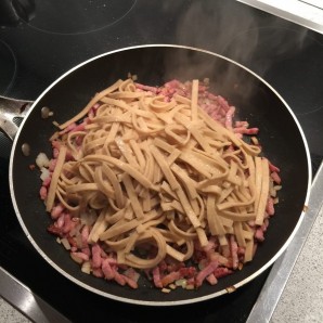 Спагетти с соусом "Карбонара" - фото шаг 6