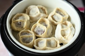 Манты с бараниной