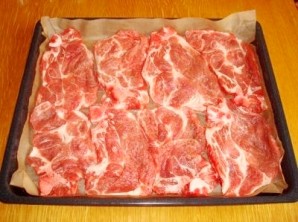 Мясо по-царски в духовке - фото шаг 1