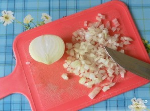 Тефтели с рисом в соусе - фото шаг 2