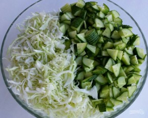 Салат из свежей белокочанной капусты - фото шаг 3