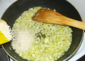 Рис на сковороде - фото шаг 3