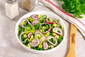 Салат со шпинатом и сельдереем - фото шаг 4