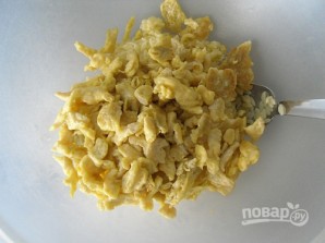 Cалат с кукурузой и яйцами - фото шаг 6