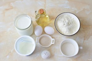 Блины на молоке дрожжевые - фото шаг 1