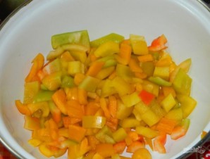 Куриные голени с овощами в соевом соусе - фото шаг 4