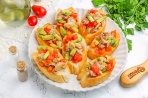 Брускетта с курицей - фото шаг 8