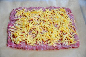 Рулет из фарша с яйцом - фото шаг 9