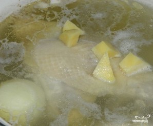 Картофельный суп на мясном бульоне - фото шаг 3
