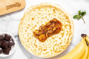 Блины с шоколадом и бананом - фото шаг 8