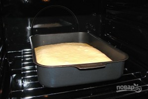 Пирог со сгущёнкой - фото шаг 4