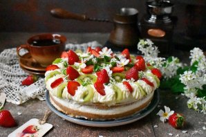 Торт с киви и клубникой - фото шаг 16
