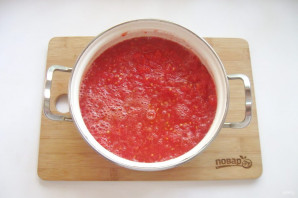 Очищенные помидоры в собственном соку на зиму - фото шаг 3