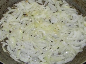 Салат с колбасным сыром - фото шаг 2