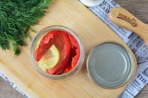 Болгарский перец с укропом и чесноком на зиму - фото шаг 6