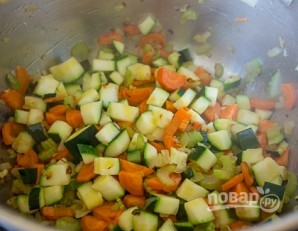 Овощной суп с красной фасолью - фото шаг 3