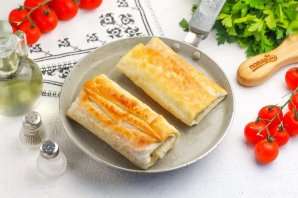 Лаваш с колбасой и сыром - фото шаг 9