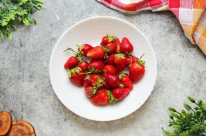 Мусс из клубники - фото шаг 3