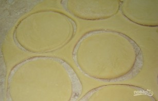 Тесто для вареников с капустой - фото шаг 3