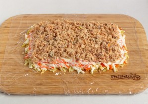 Салат-рулет "Мимоза" на Новый год 2026 - фото шаг 5