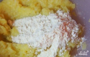 Картофельные палочки с сыром - фото шаг 3